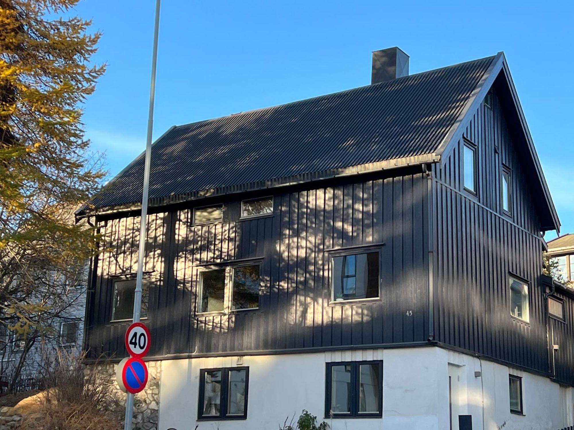 Cozy And Spacious Apartment In City Centre Tromso Bagian luar foto