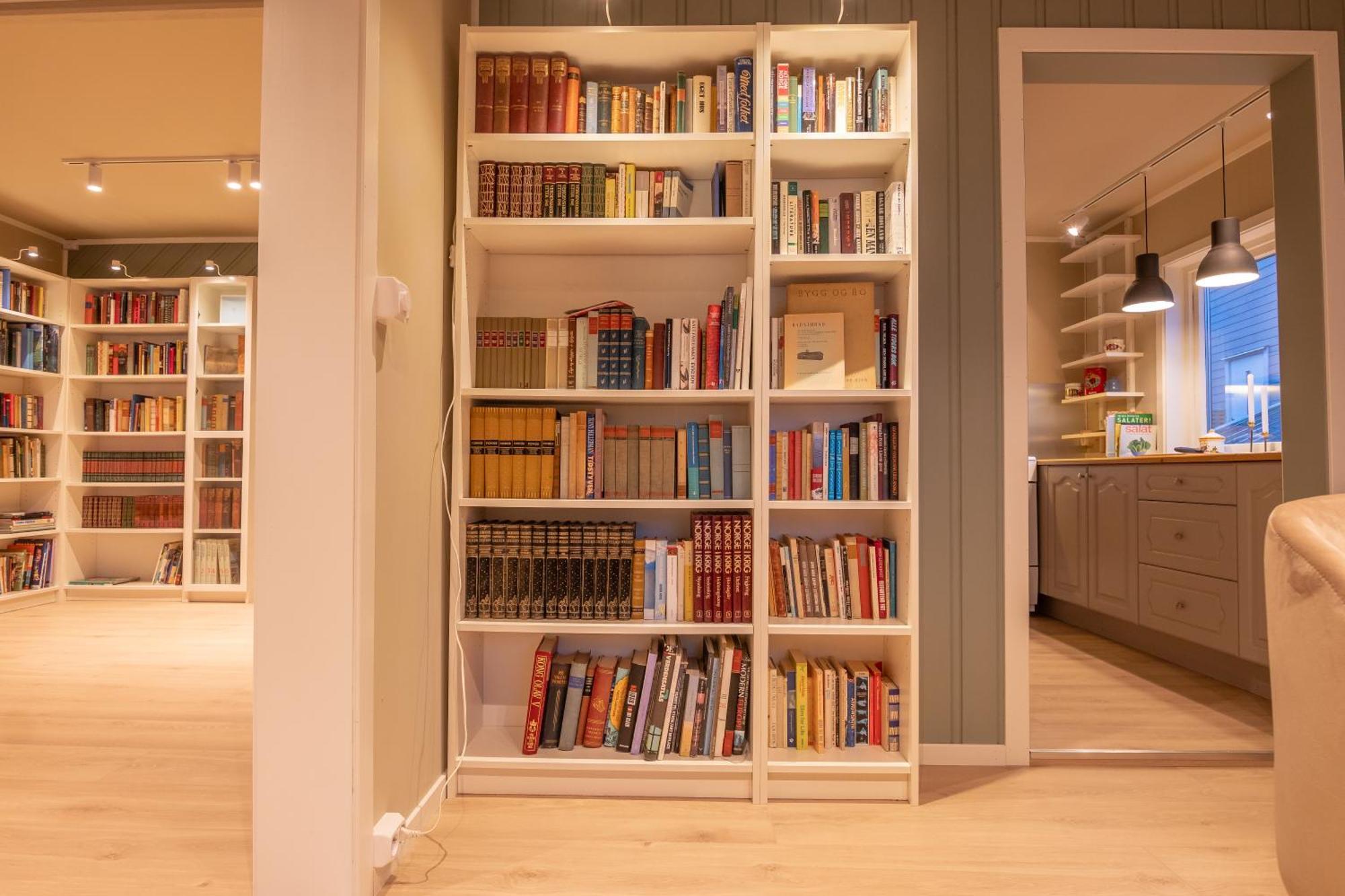Cozy And Spacious Apartment In City Centre Tromso Bagian luar foto